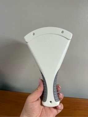 Pampered Chef 2677 Jar Opener Gripper